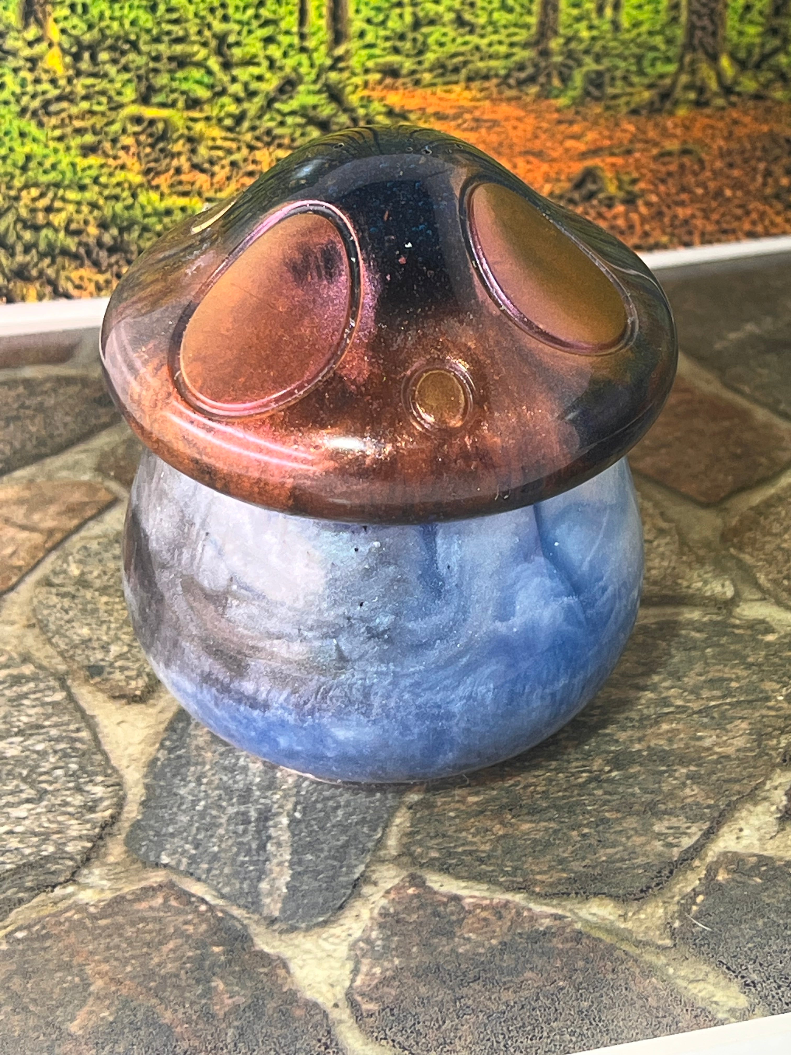 🍄 Emberstone Mushroom Jar — 4oz