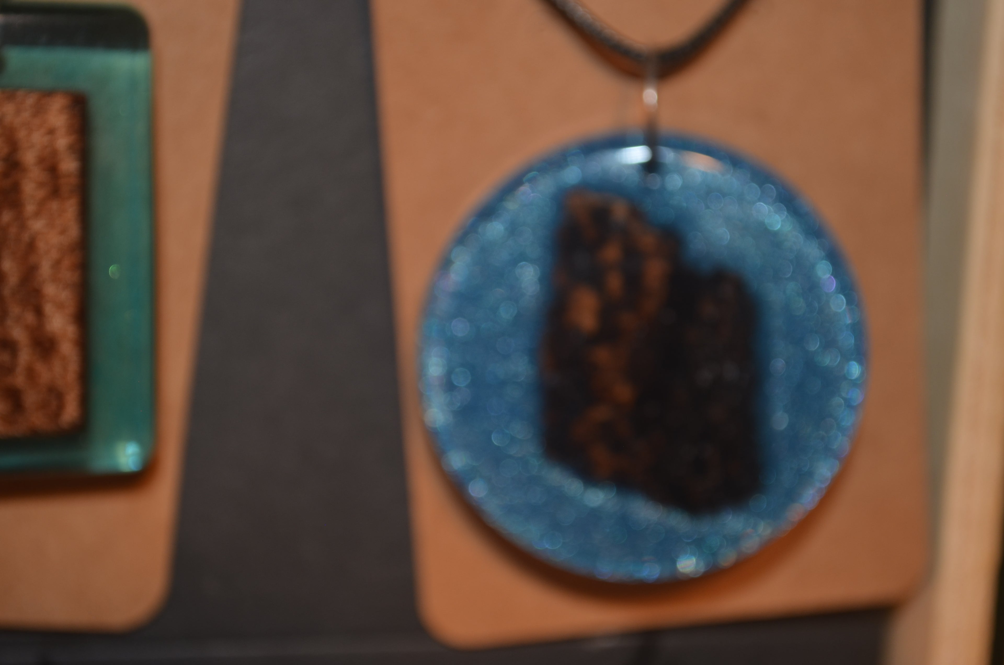 🌊🌲Bluewood Arc Necklace