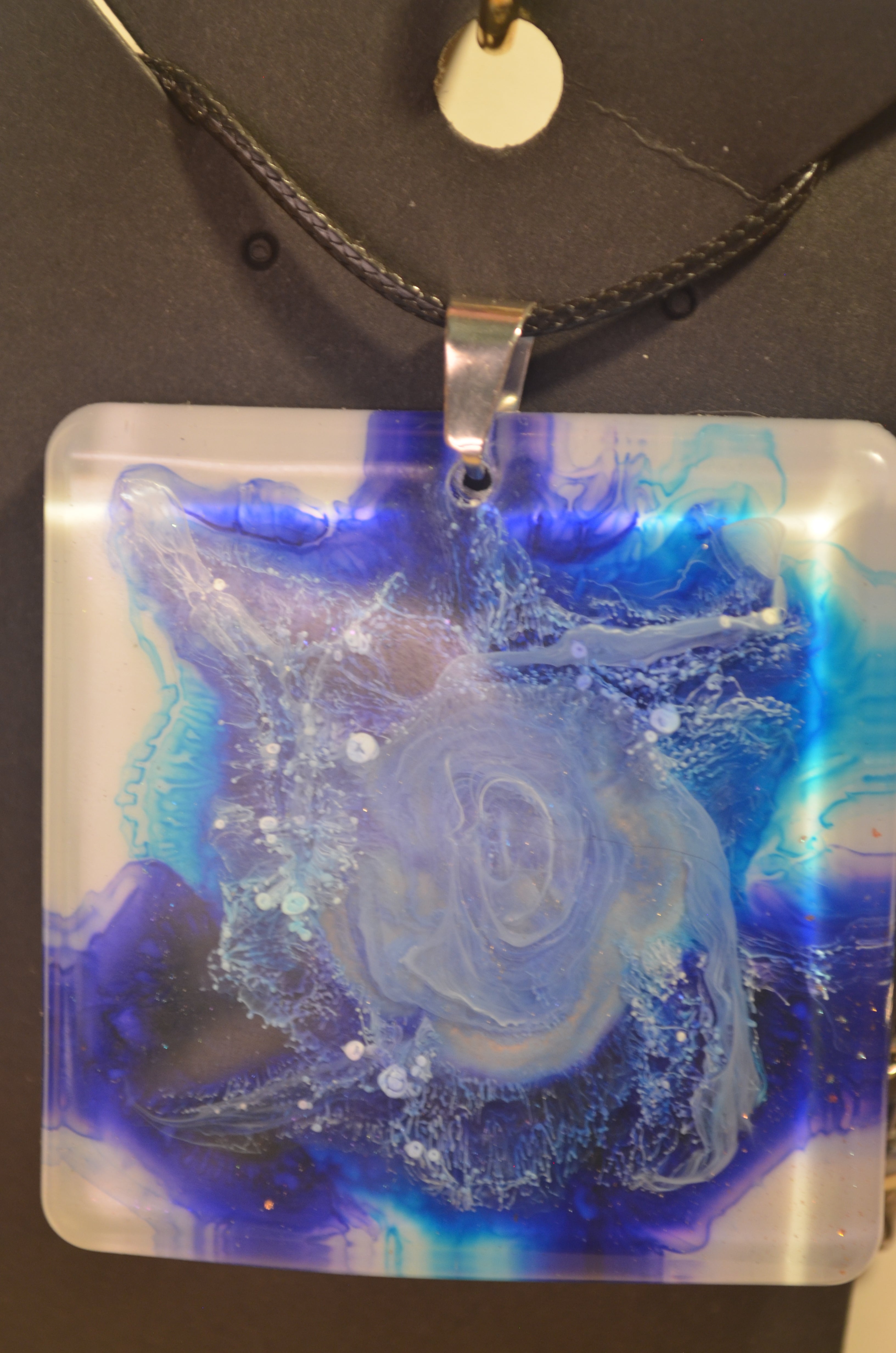 ❄️💙 Frosted Vortex Pendant