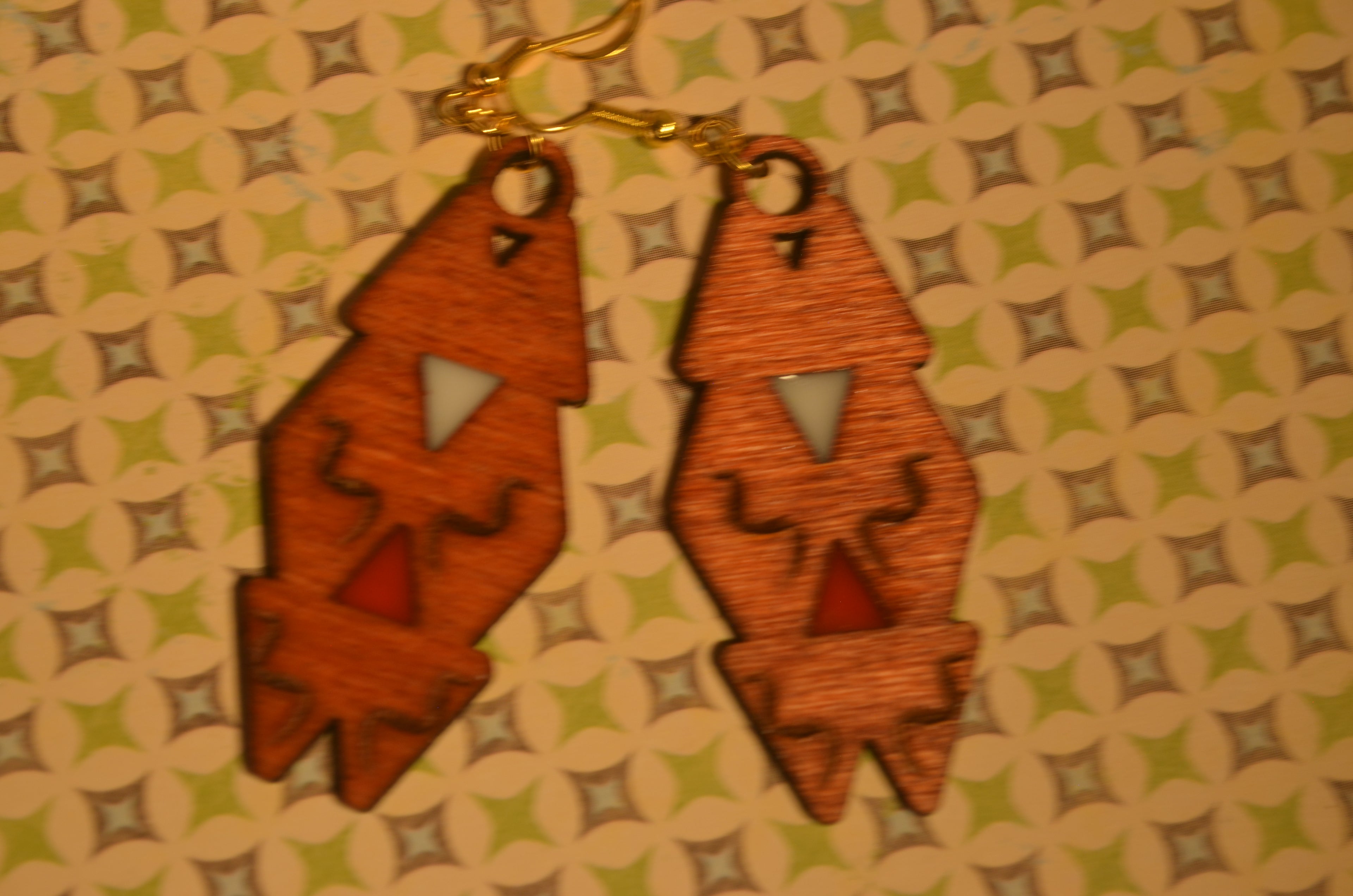 🎨🔥 Twin‑Tone Spire Earrings — Mixed Media Wood & Resin