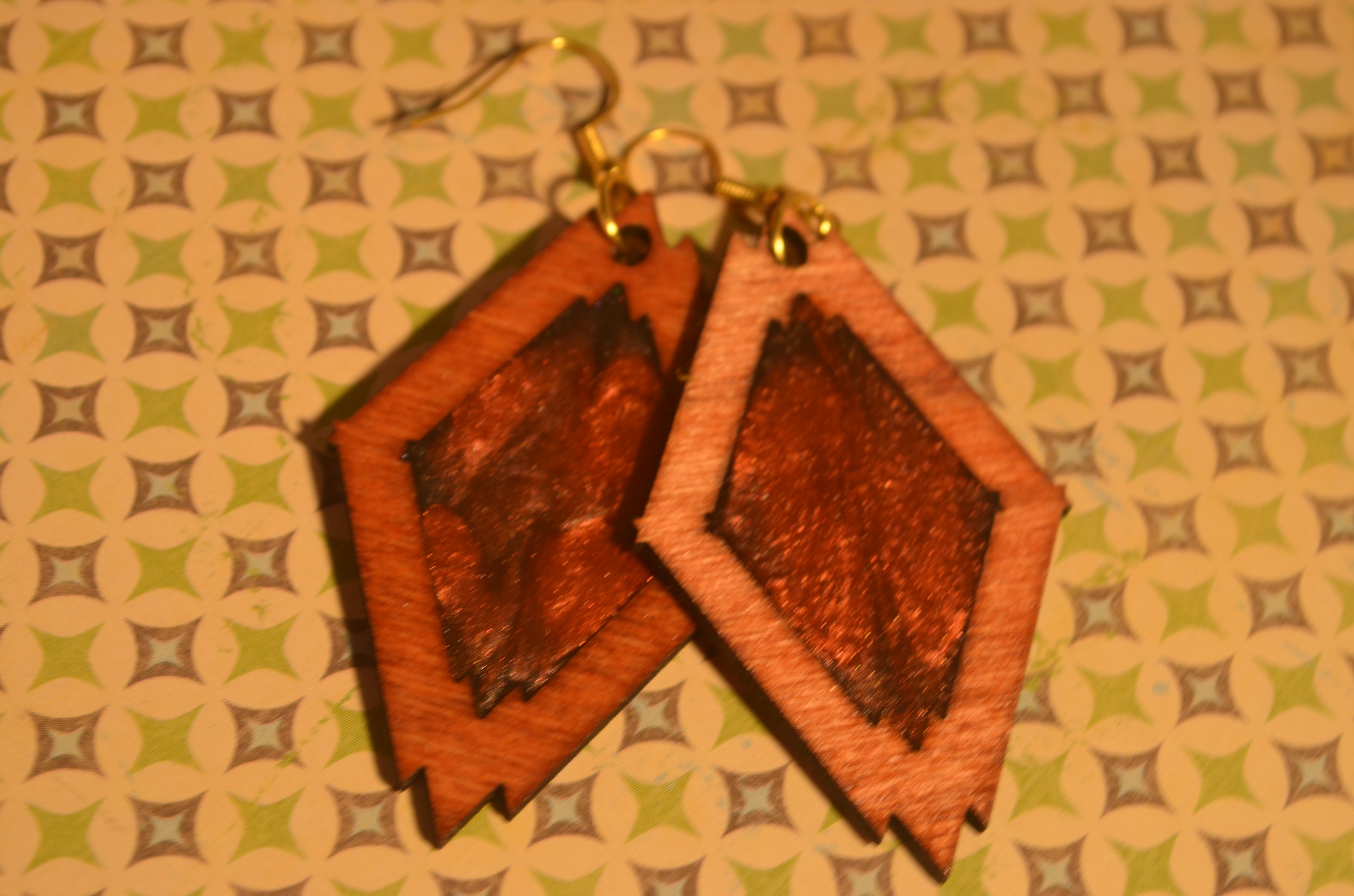 🔶✨ Ironcore Diamond Earrings — Carved Wood & Inlay