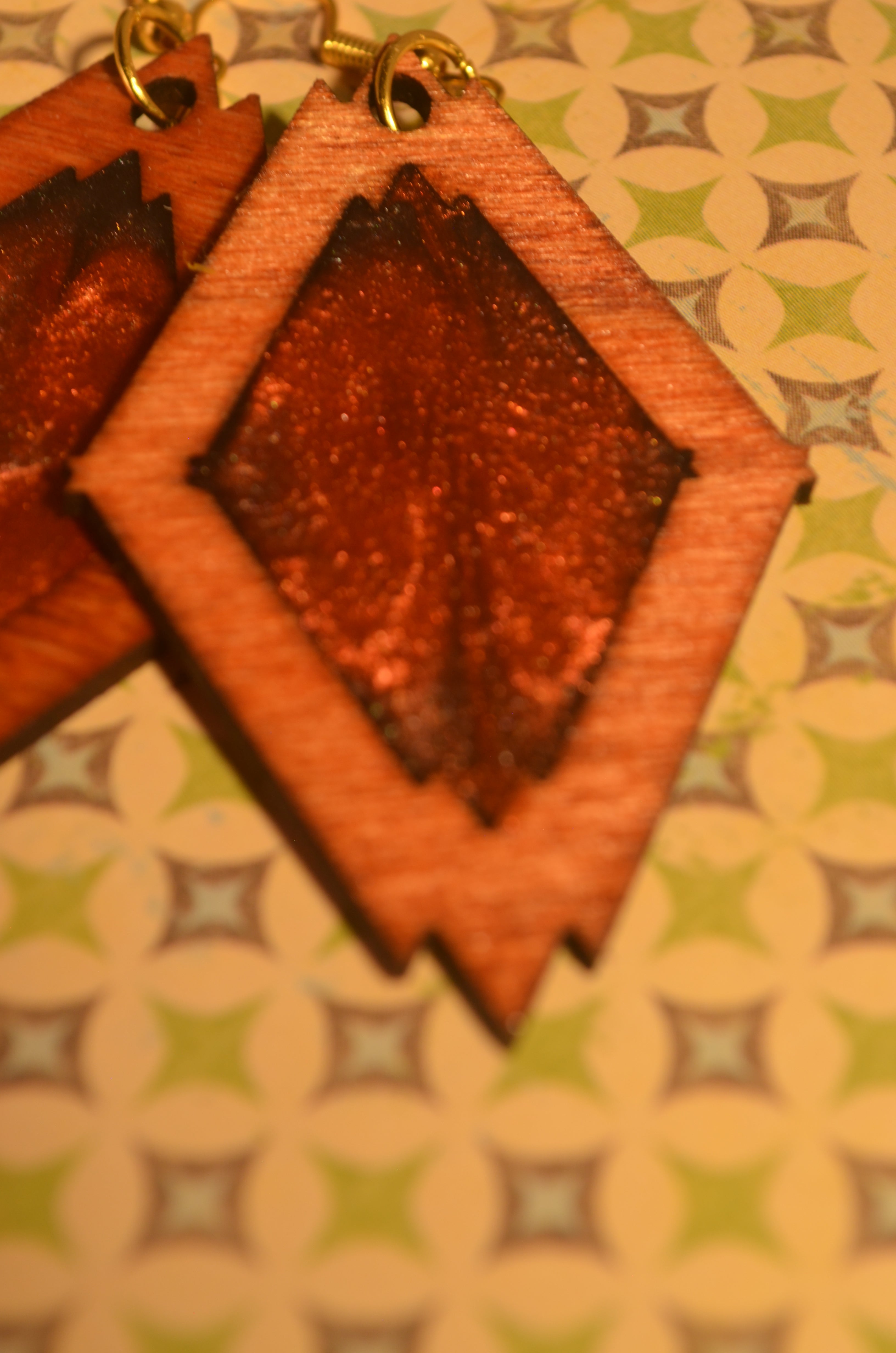 🔶✨ Ironcore Diamond Earrings — Carved Wood & Inlay