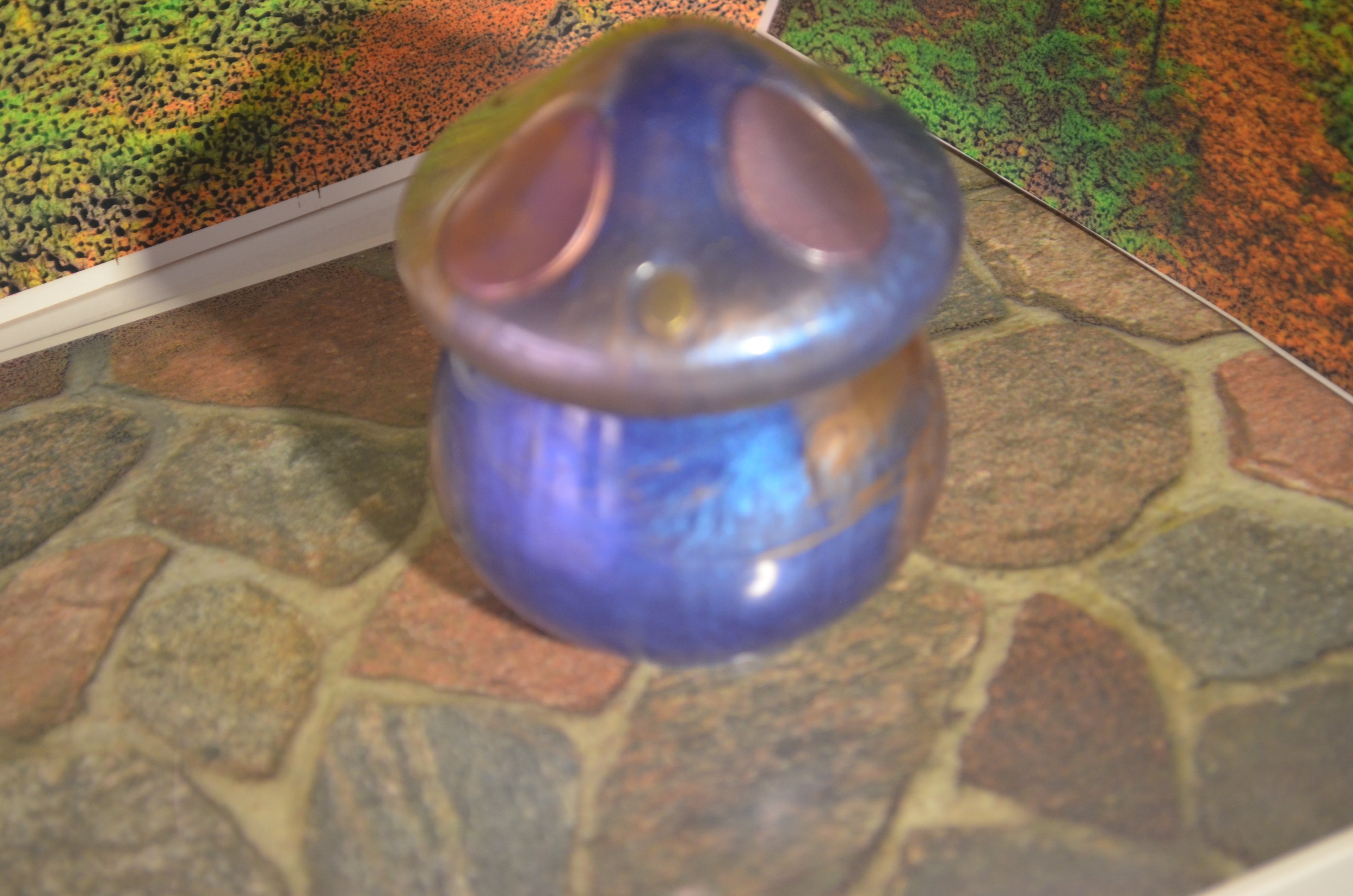 🍄 Aurora Alloy Mushroom Jar — 4oz