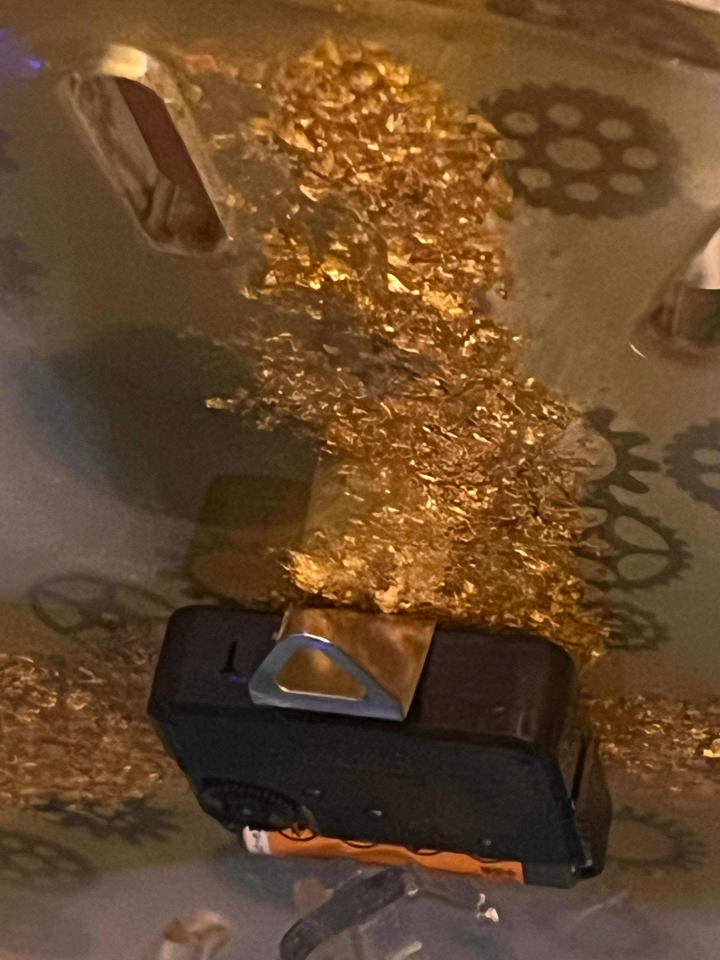 ⚙️✨Epoxy Gear Clock with Gold Vein